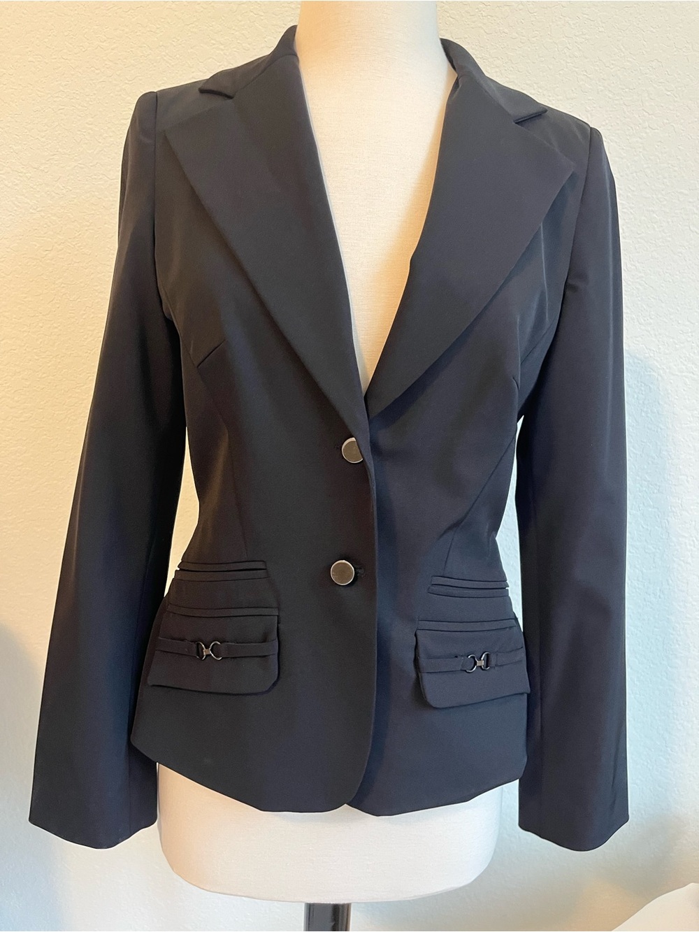 bebe Black Fitted Two-Button Blazer
